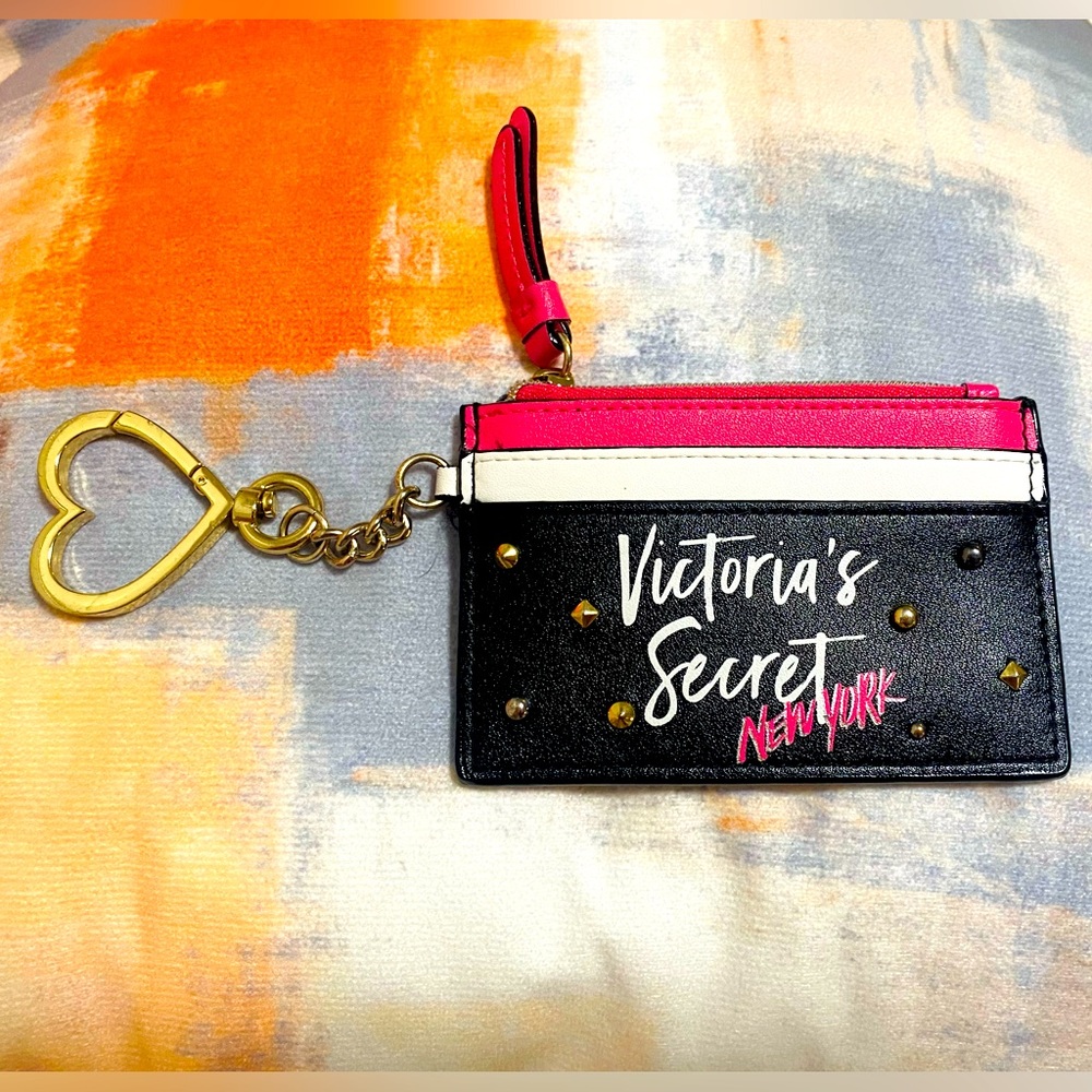 NWOT Victoria’s Secret Coin Wallet Card Case Black/pink With Heart Keychain